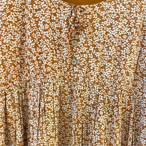 Floral mini dress - Picture 3 of 6